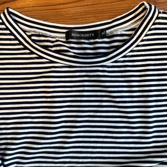 Merokeety Navy Blue and White Tie Front Midi Dress w/ Roll Sleeves and Pockets - Picture 2 of 2